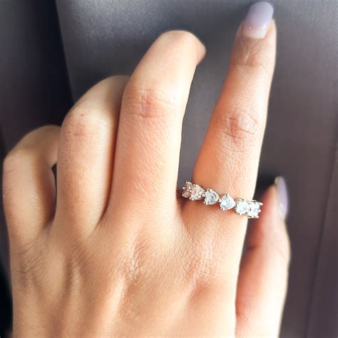 Agafya Ring – Ivelle