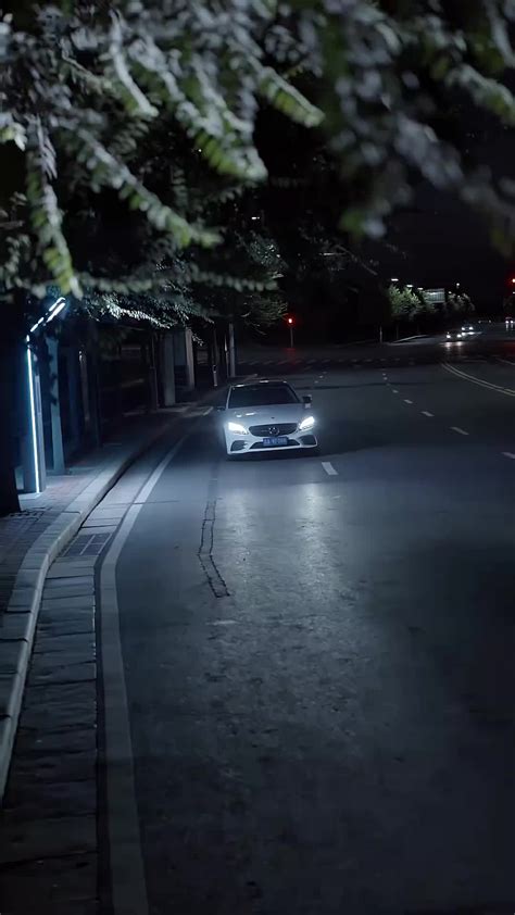 In The Heat Of Betrayal | Chinese Short Drama with 60 Episodes - MoboReels