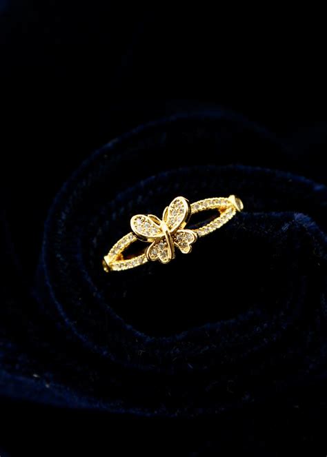 DESIGNER BUTTERFLY FINGER RING – Sonchafa