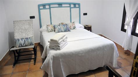 CASA RURAL EL GALLO (Casas de Haro) - Guesthouse Reviews & Photos ...