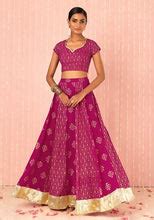 Indya Pink Foil Print Sweetheart Neck Blouse with Floral Foil Print Le ...