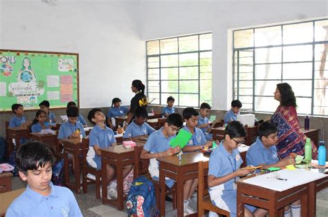 The Mother's International School