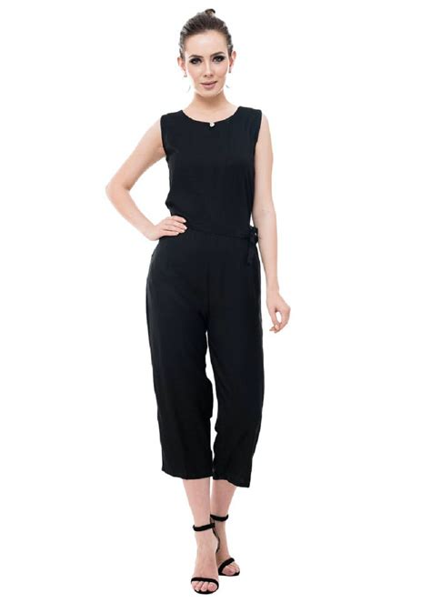 Get Keyhole Neck Detail Classic Black Jumpsuit at ₹ 999 | LBB Shop