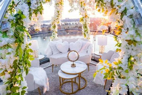 Igloos with a View at La Vie's Penthouse - BRUNCH: IGLOOS WITH A VIEW ...