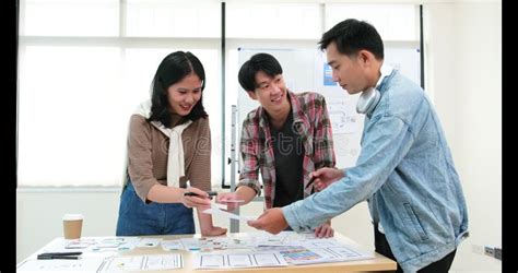 Collaboration Graphic Design 的图像结果