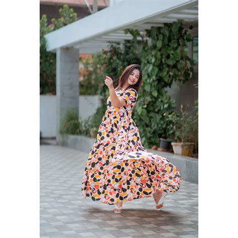 Vibrant Flow Tiered Maxi Dress – 21C