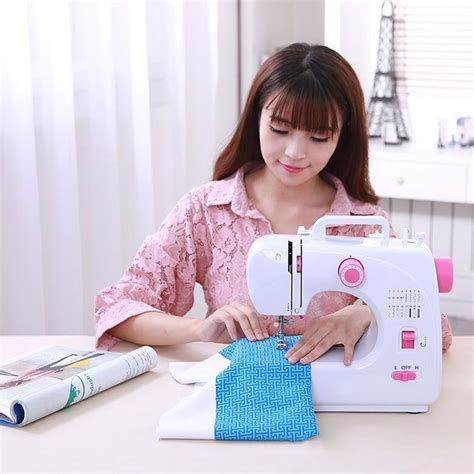 EleELEOPTION Portable Electric Sewing Machine - 16 Stitches, 2 India | Ubuy