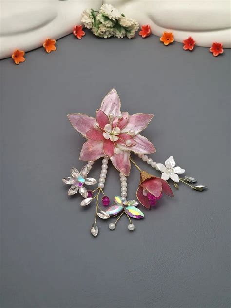 Statement Floral Hair Pin for Women | Twinsho India