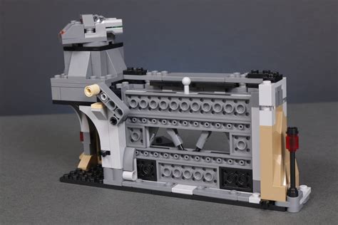 LEGO Star Wars 75386 Paz Vizsla and Moff Gideon Battle