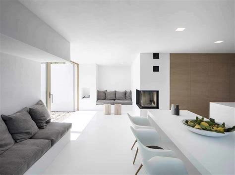 Colored epoxies 10025 White Epoxy Resin Coating Made with Beautiful and ...