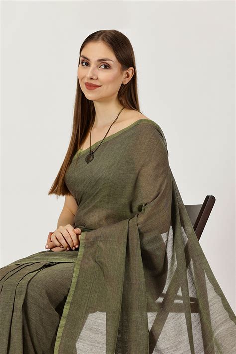 Pine Green – Earthy Cotton Saree