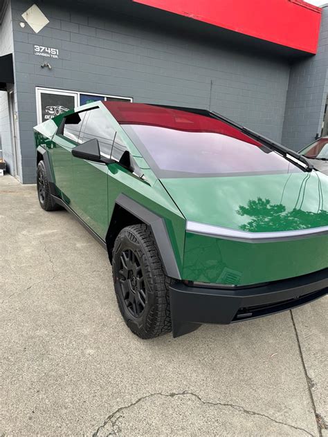 GREEN Vinyl Wrap & PPF Cybertruck -- Photos & Videos | Tesla Cybertruck Forum - Cybertruck ...