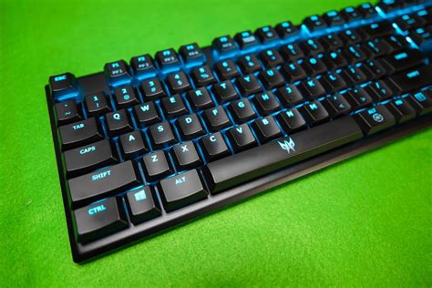 Alienware Predator 1 Keyboard 的图像结果