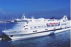 web porto di genova gnv majestic traghetti web porto di genova gnv majestic traghetti
