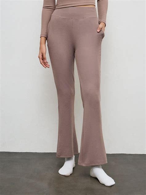 Buy Nuoflexx Brown Ribbed High-Rise Yoga Pants from Westside