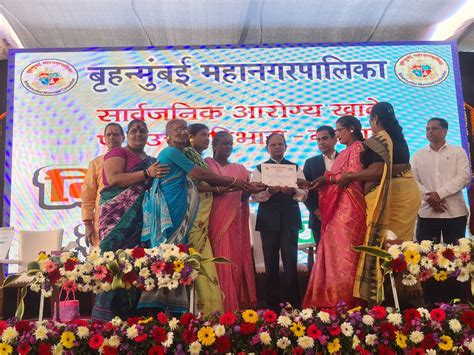 Press Release: Press Information Bureau