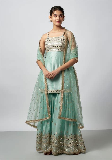 Kiah Sharara Set