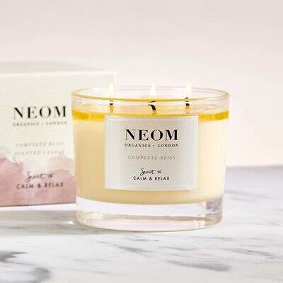 Neom Complete Bliss™ Scented Candle (3 Wicks) 420g | FEELUNIQUE
