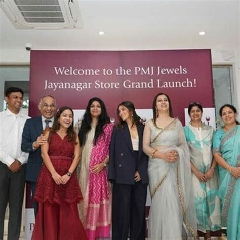 PMJ Jewels opens new flagship store in Bengaluru - FashionNetwork India