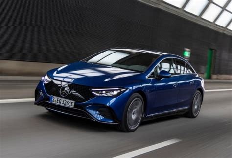Kupci ga neće: Mercedes planira da napusti EQ, najavio i novi dizajn - B92