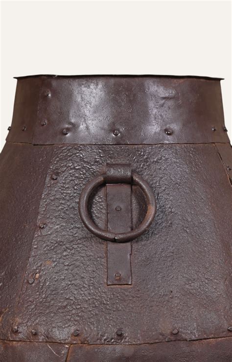 Rustic Iron Wide-Base Metal Vase