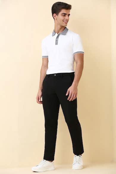 Buy Men Black Solid Casual Trousers Online - 40017464 | Allen Solly