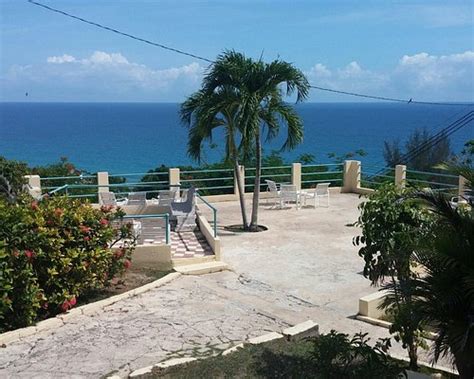 HOTEL VISTAMAR OCEAN CLUB (Quebradillas) - Hotel Reviews & Photos ...