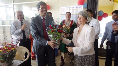 Zoroastrian Bank relocates Dahisar Branch | Zoroastrians.net