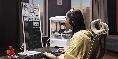 Amazon.in: MSI - Tech meets Aesthetic: Powered by MSI PC Collection