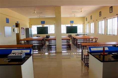 Don Bosco Institute of Technology Bangalore Campus: Photos, Virtual Tour