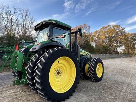 2022 John Deere 8R 310 - Wade Incorporated