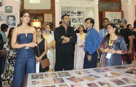 Press ReleaseI:Press information Bureau