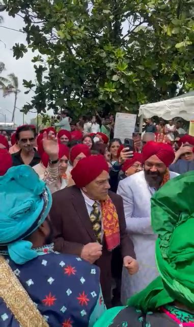 Dharmendra adds 'chaar chaand' to grandson Karan Deol's wedding with ...