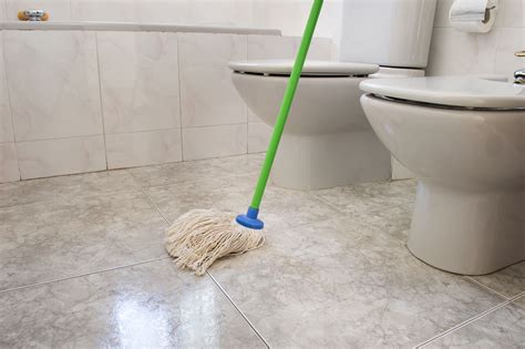 How To Clean A Bathroom Floor | Storables