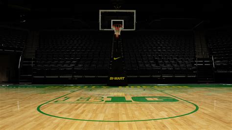 Oregon unveils new basketball court at Matthew Knight Arena ...