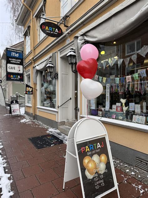 Hello Bombshell 的图像结果