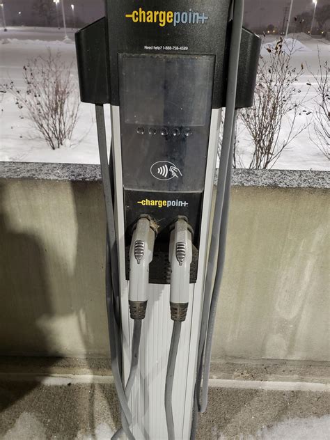 Hwy 610 & Noble Parkway (Coming Soon) | Brooklyn Park, MN | EV Station