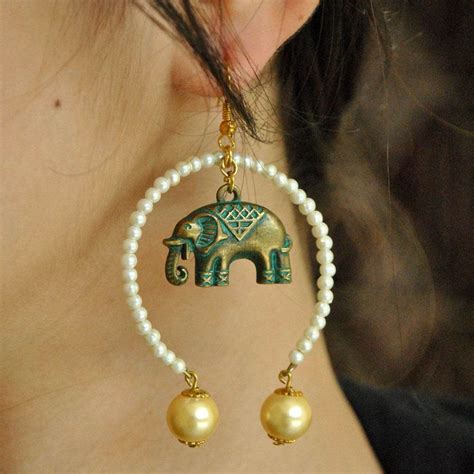 Mastana Haathi Earrings