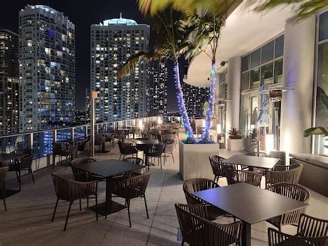 Restaurants in Miami : Best Restaurants and Popular Food Places in Miami