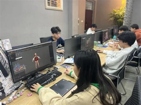动漫与游戏制作专业介绍 - 艺术设计系专业介绍 - 郑州市电子信息工程学校