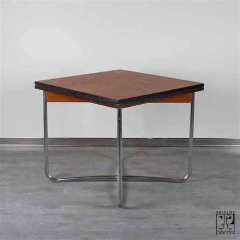 Expandable dining table in Bauhaus design - ZEITLOS – BERLIN