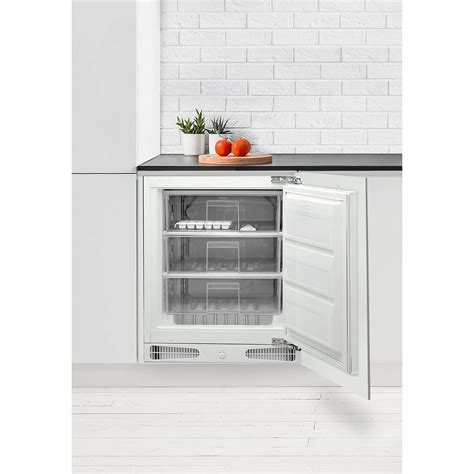 Integrated LOW FROST, 70:30 FRIDGE FREEZER 178 cm height - DIY Kitchens