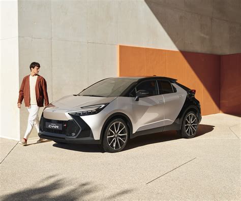 Desvelado el nuevo Toyota C-HR 2024 - Noticias