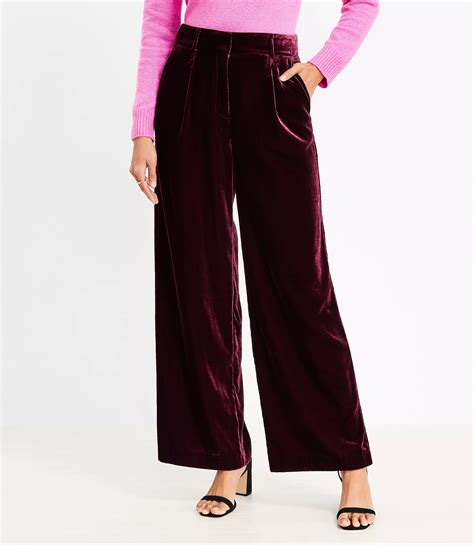 The Petite Wide Leg Pant in Velvet