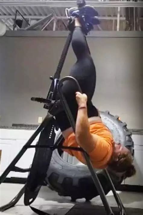 Woman Uses Smartwatch To Call Police After Getting Stuck In Gym Machine