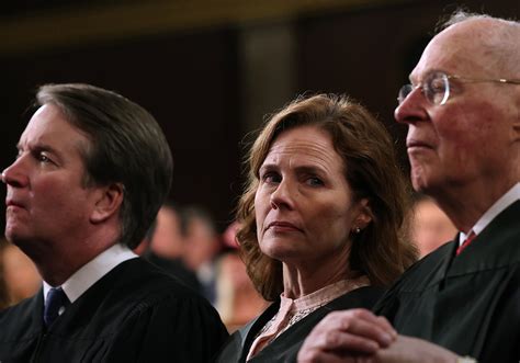Justice Amy Coney Barrett defies expectations as 'center figure' on ...