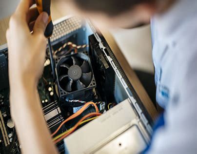 Simple Computer Shop 的图像结果