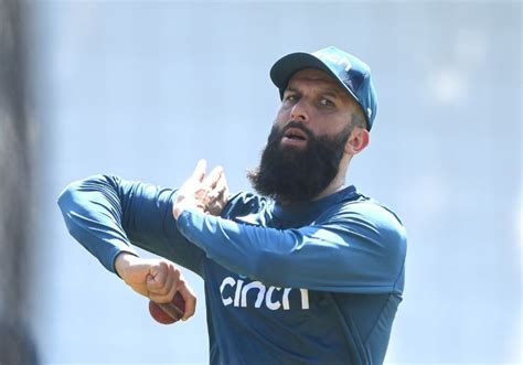 Mo' power to Aaron: Moeen Ali is bowled by a full and fast inswinging delivery at Old Trafford, 2014
