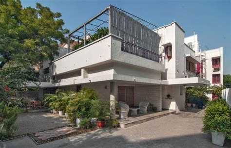 HAVELI HAUZ KHAS (New Delhi) - Reviews, Photos, Rate Comparison