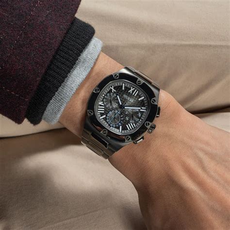 Guess Headline Gunmetal Dial Men 42mm GW0572G5 – Zimson Watch Store